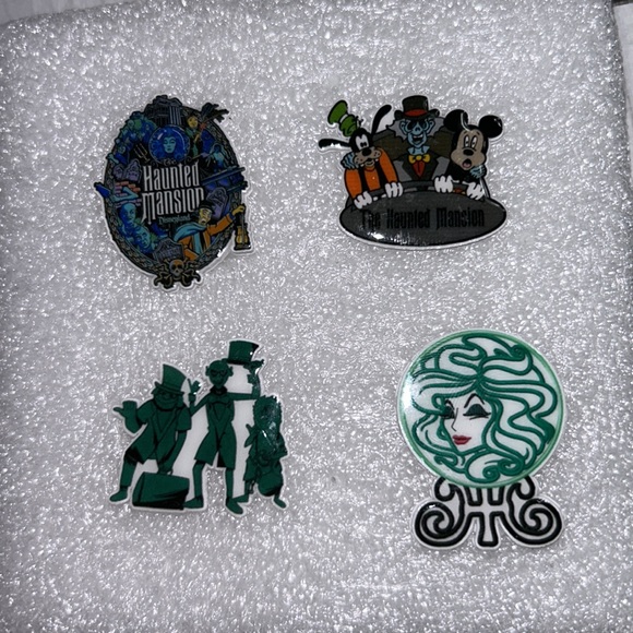 Disney Haunted Mansion pin set hitchhiking ghosts, madame leota, ride cart pins - Picture 2 of 8